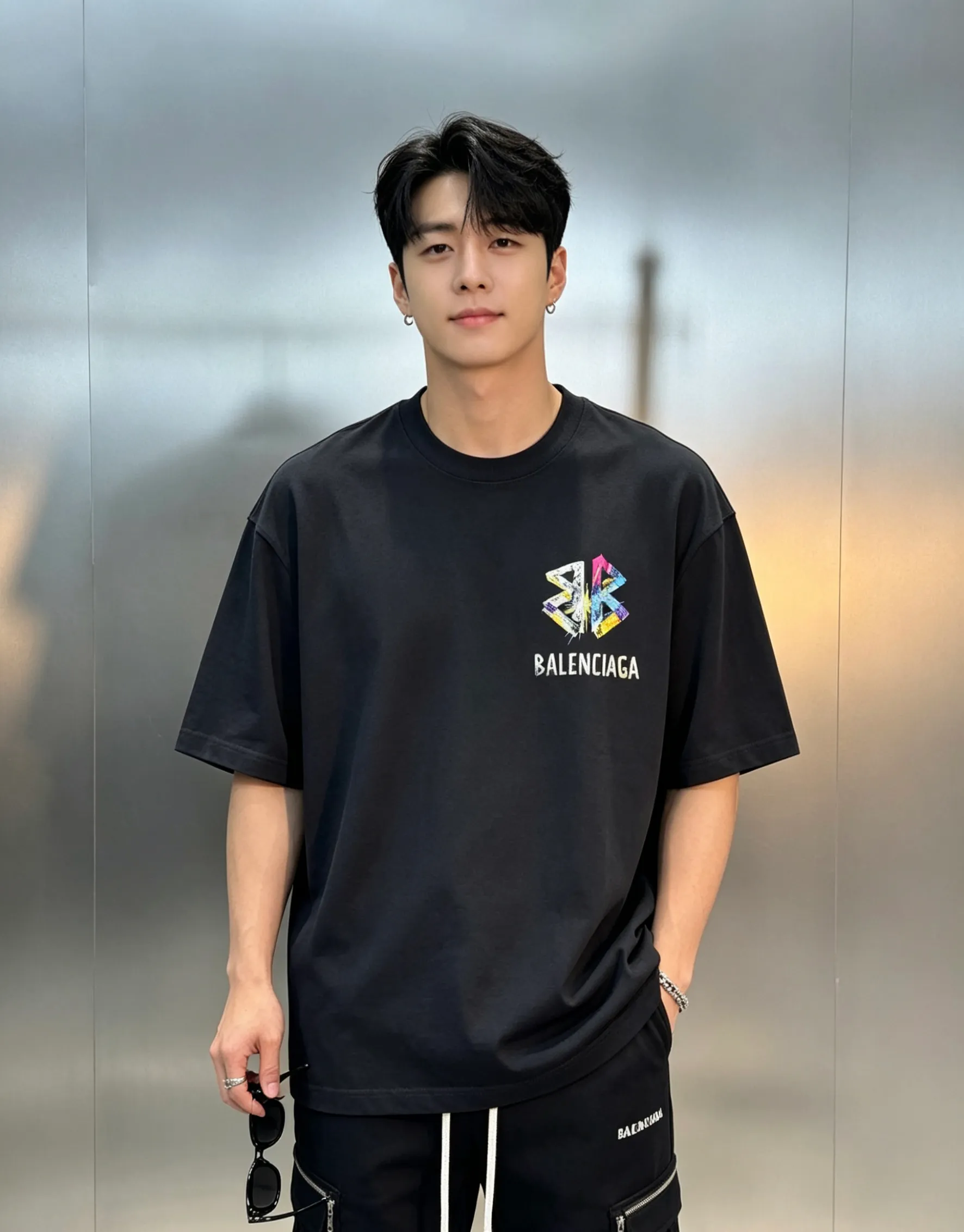 ⚜️Balenciaga New Arrival T . Same Style❤️ 280g ， Breathable ! Logo， . ， 。os ， OK， 、Sneakers， get ! ：Black.White.Dark Gray.Sizes：S-3XL ‼️（175/145 L）